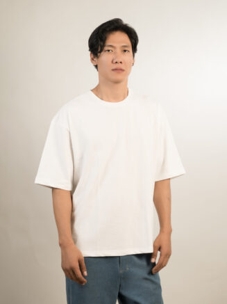 Men's Oversized White Cotton T-Shirt – Minimalist Everyday Essential